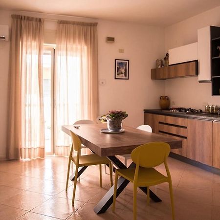 La Casa Del Viale Apartment Агридженто Екстериор снимка